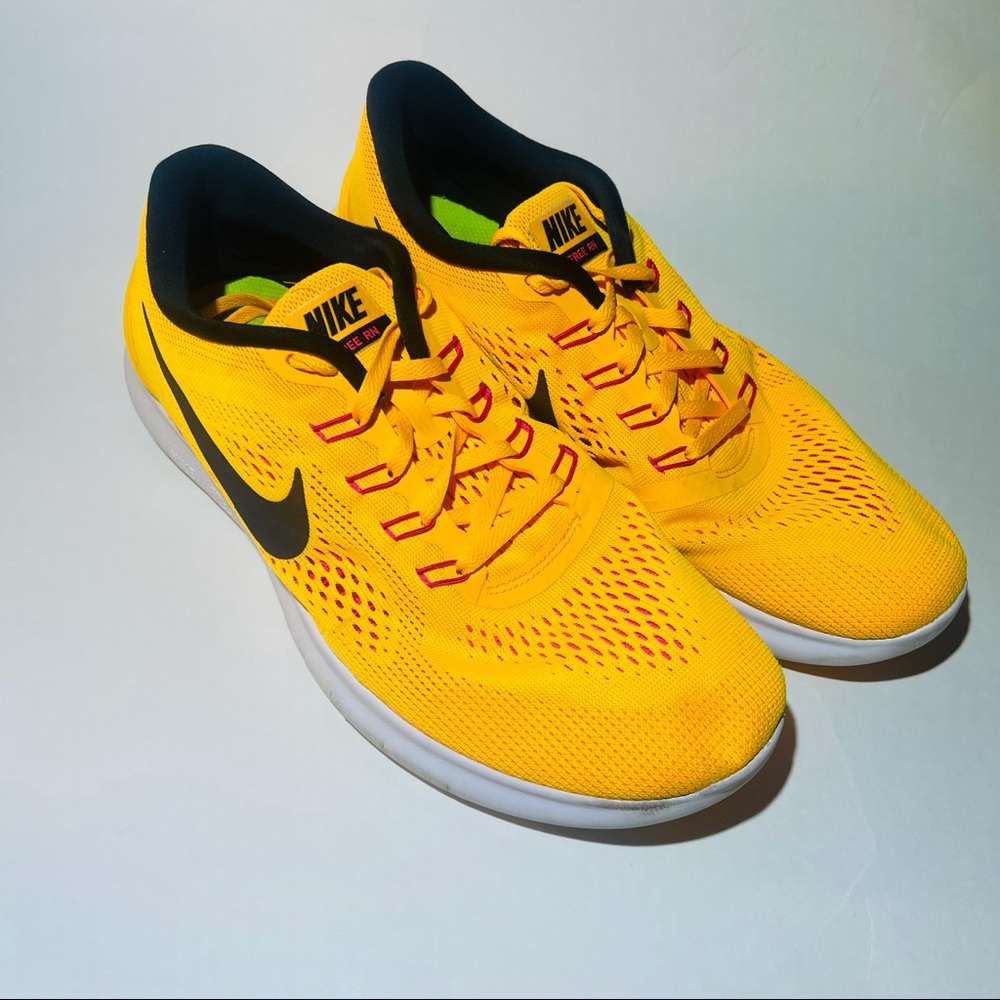 Women’s Nike Free Rn Running Shoes Pink/yellow 10